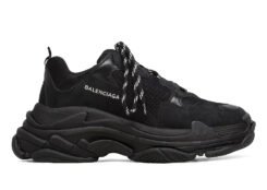 Balenciaga triple S Black
