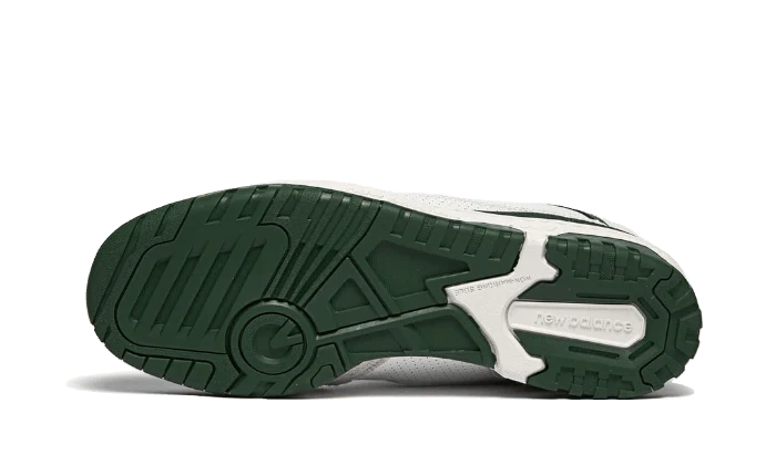 New Balance 550 Green | Sneaker Cream