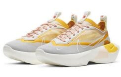 Alternative view of Nike Vista Lite Yellow