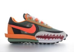 Sacai x Nike LDV Waffle Warhawk