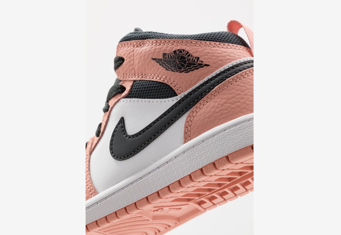 Jordan 1 Mid Pink Quartz | Sneaker Cream