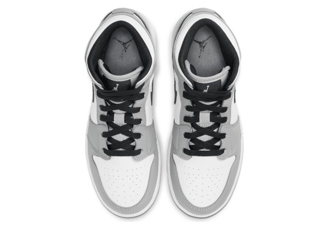 Jordan 1 Mid Light Smoke | Sneaker Cream