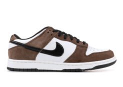 Nike SB Dunk Low Trail End