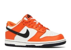 Alternative view of SB Dunk Low Halloween